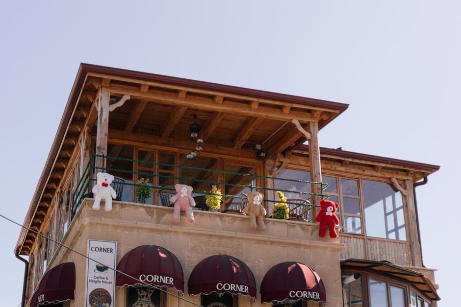 Inside the Neighborhood Café That Refuses to Scale